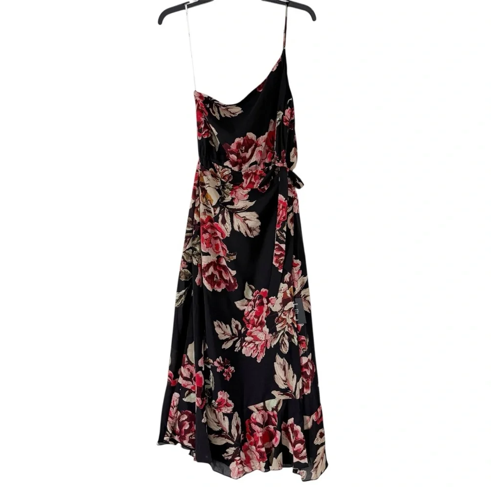 NWT  Lulu’s Black Floral Feminine One Shoulder Divine Blooms Dress Size Small